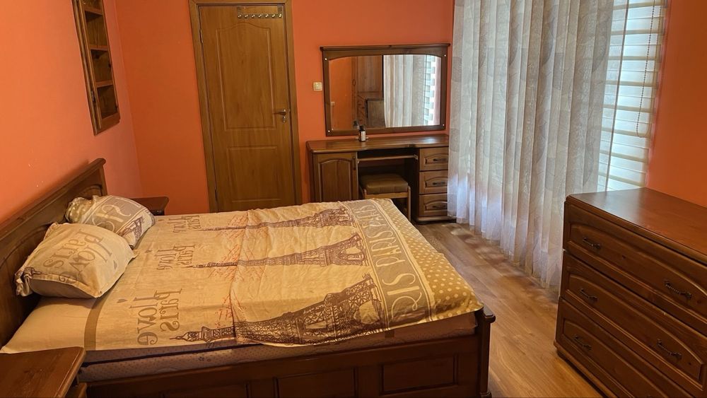 Дава се под наем Двустаен апартамент в Пазарджик, Запад - 75 кв.м за 280.5 € - Снимка #6