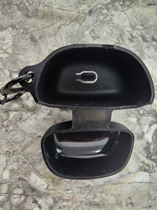 Husa de protectie pentru casti JBL Tune Flex 3, neagra, din silicon,  antisoc