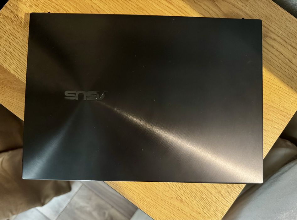 Asus Zenbook 14x OLED