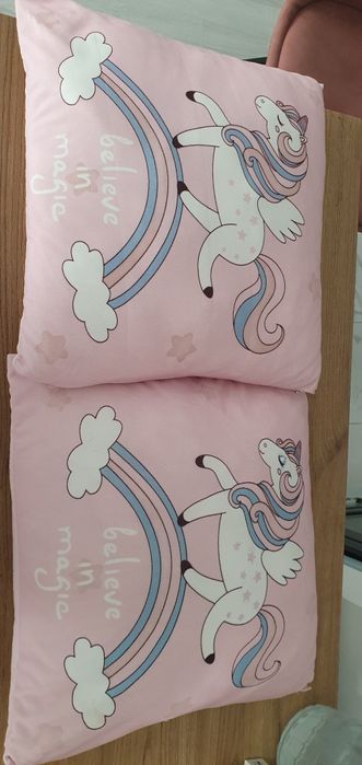 Pernute pentru fetite cu unicorn