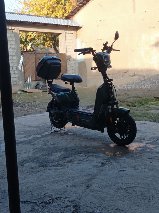 Продаётся скутер электро