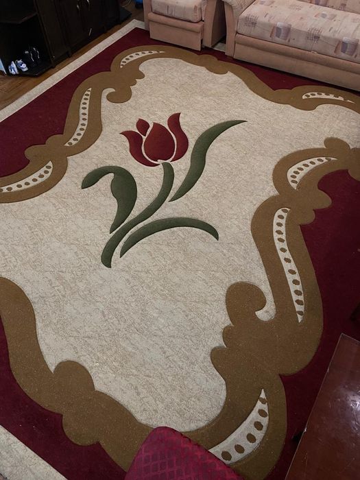 Продаётся большой ковёр