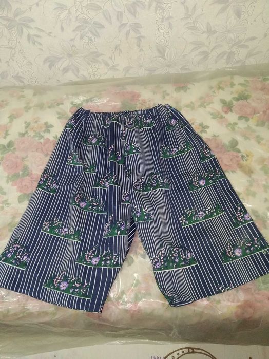 Штаны тонкие и плотные,шорты ,колготы теплые женские 54-56 размера