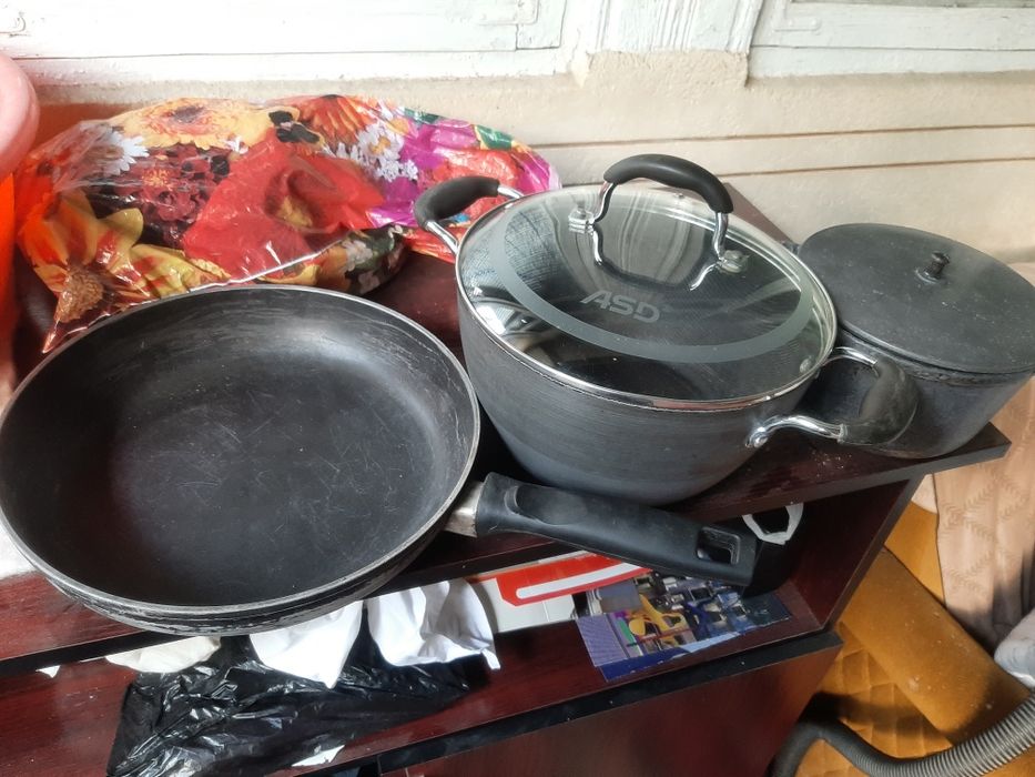 Chinni qozonlar sotiladi