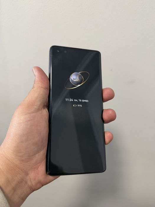 Продам huawei nova 10pro 256gb