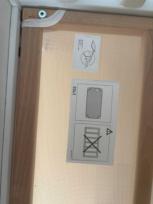 Vand Patut alb din lemn pentru bebelusi, saltea inclusa