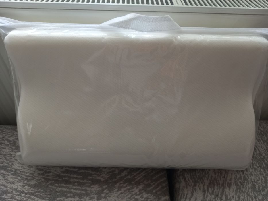 Възглавници за сън цени от 20лв/ Сгъваем матрак- 65/190-70лв