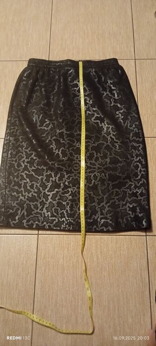 Fusta eleganta din piele