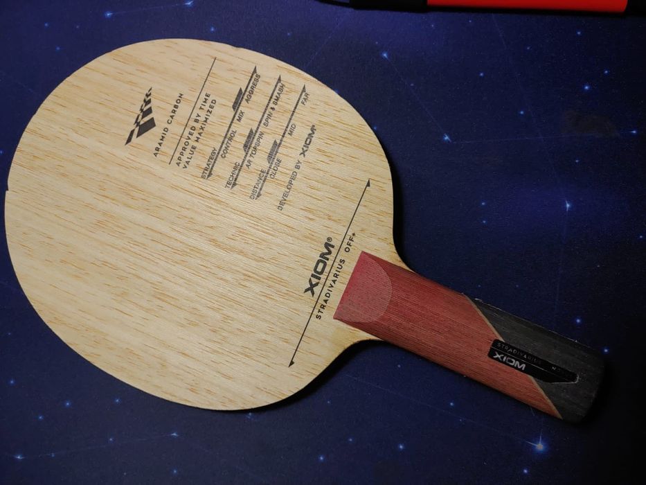 Vând set-up complet XIOM STRADIVARIUS + fete Donic Blue- fire 2 la un preț imbatabil