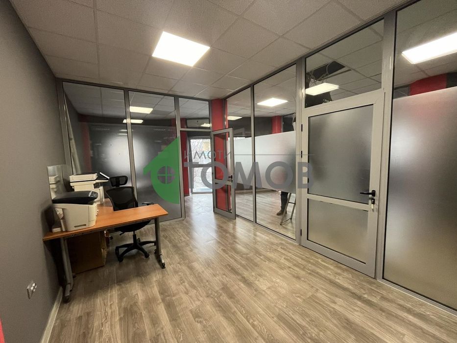 Продава се Офис в Шумен, Център - 37 кв.м за 1000 €/кв.м - Снимка #2
