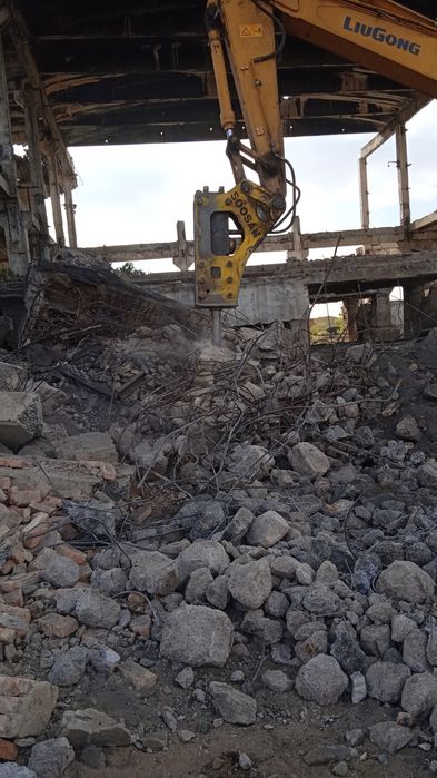 Снос здания аренда эксковаторов