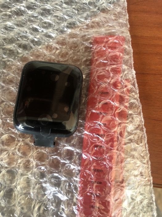 Электронные часы и смарт часы