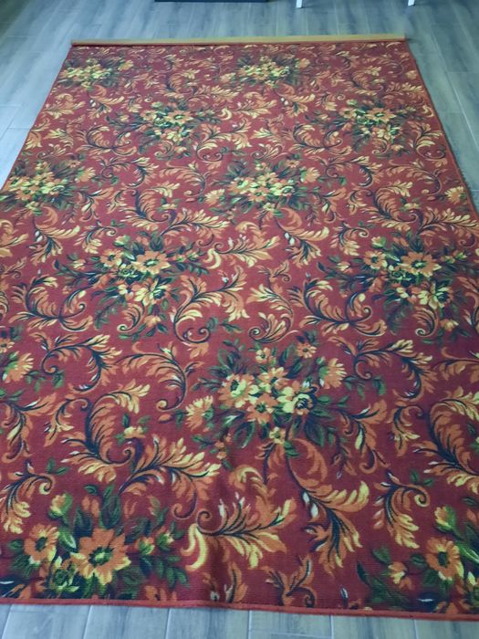 Продаю два одинаковых паласа.