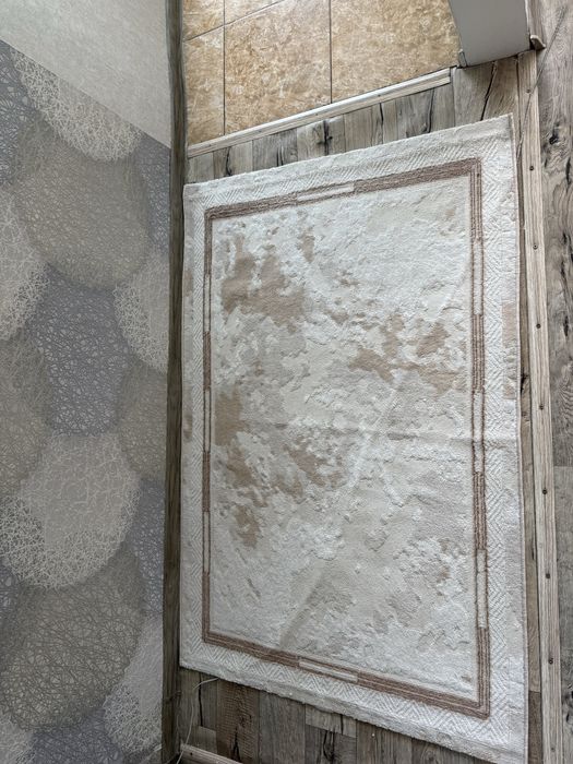 Продам ковер 100 ширина,150 длина
