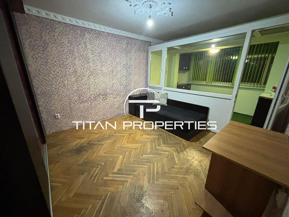 Дава се под наем Тристаен апартамент в Варна, Левски - 68 кв.м за 498.27 € - Снимка #2