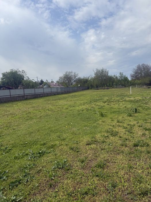 Teren intravilan 1000m2 la Sosea