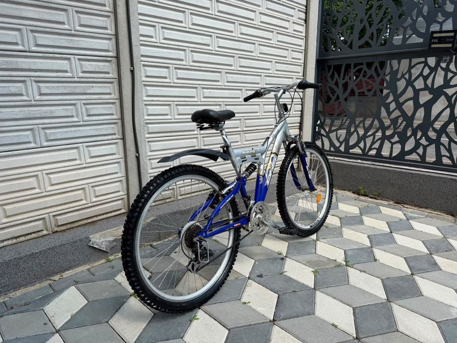 Bicicletă DHS Mustang Sport – 26 inch – Suspensie Dublă
