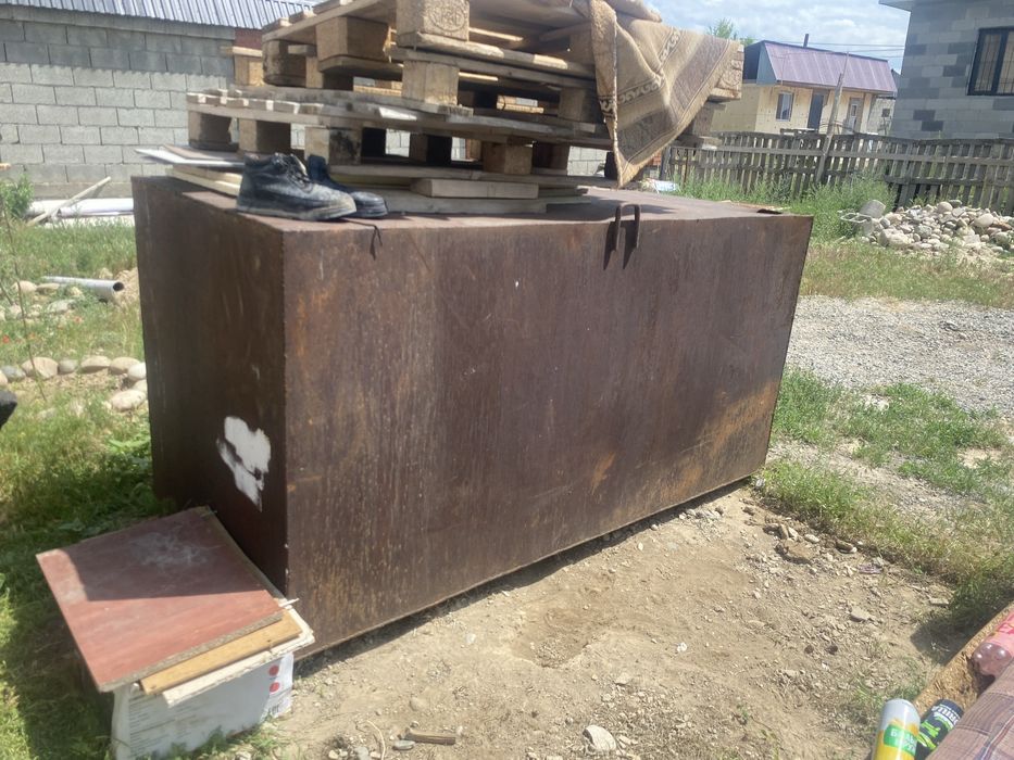 Продам железный бочка