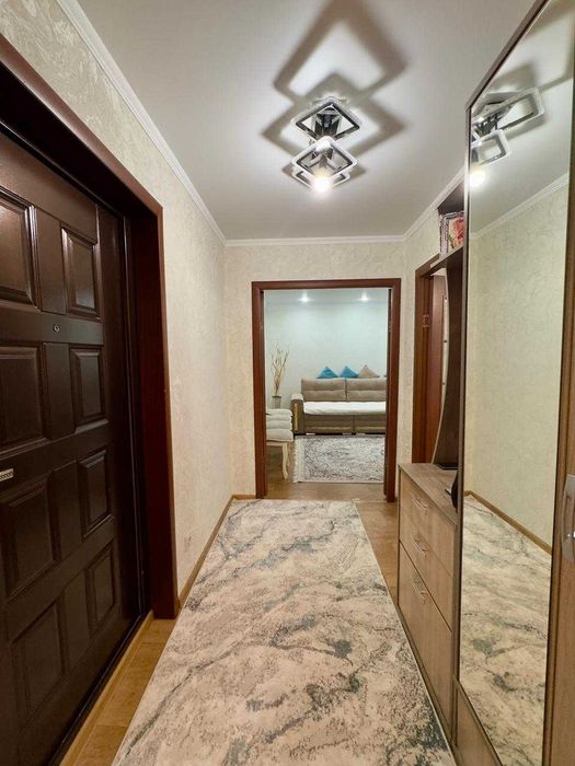 Продажа УЛУЧШЕННОЙ 2 комн. кв. - мкр. ВОСТОК 3, дом 13