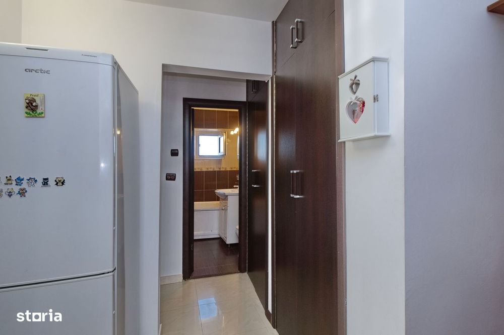 2 camere, zona Piata Micro 17 , CT, AC