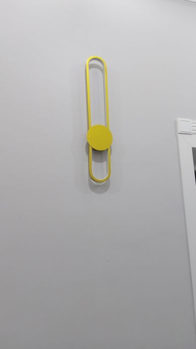 Продаю настенный  бра