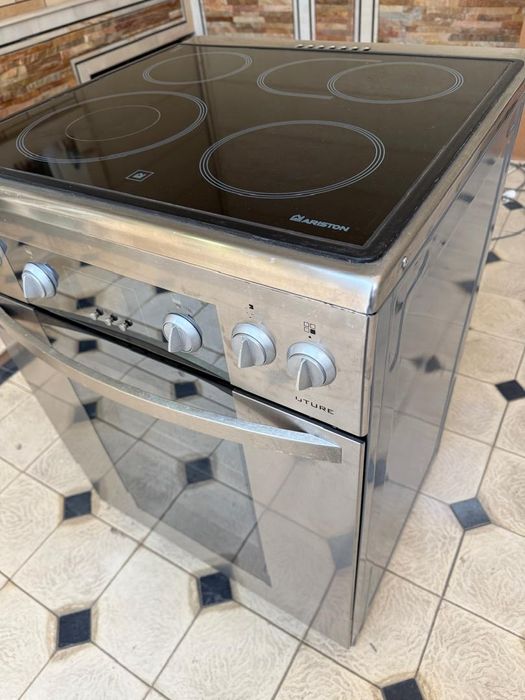 Продаётся электроплита