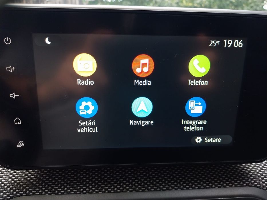 Vand Dacia Sandero stare foarte buna