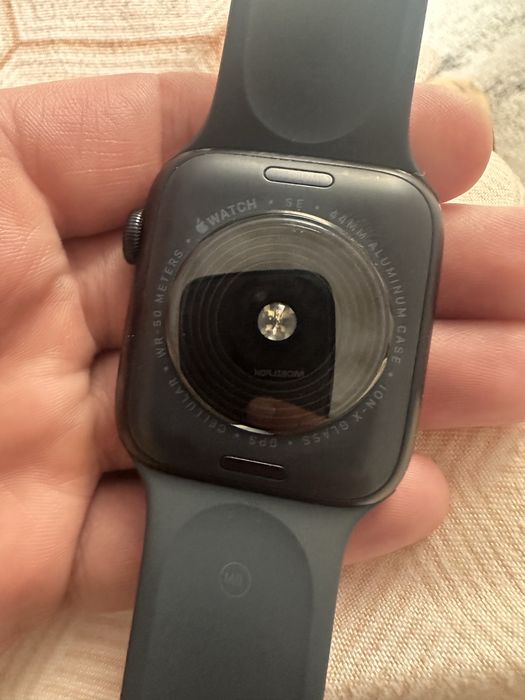 Apple Watch SE3 44mm Midnight Cellular