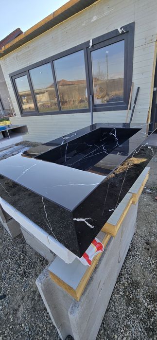 Lavoare din gresie moderne