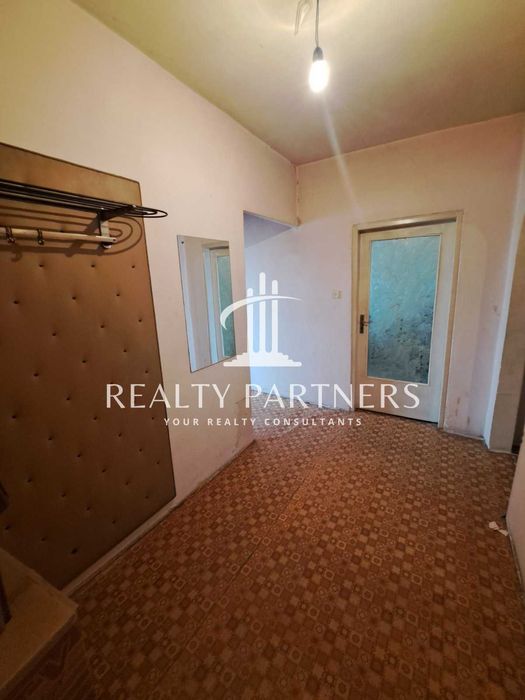 Продава се Четиристаен апартамент в Перник, Изток - 91 кв.м за 1154 €/кв.м - Снимка #7