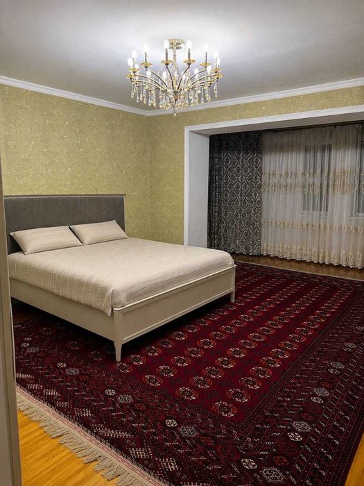 Продается 5-ти комнатная,  банковская, Чиланзар - 5, 190000 &