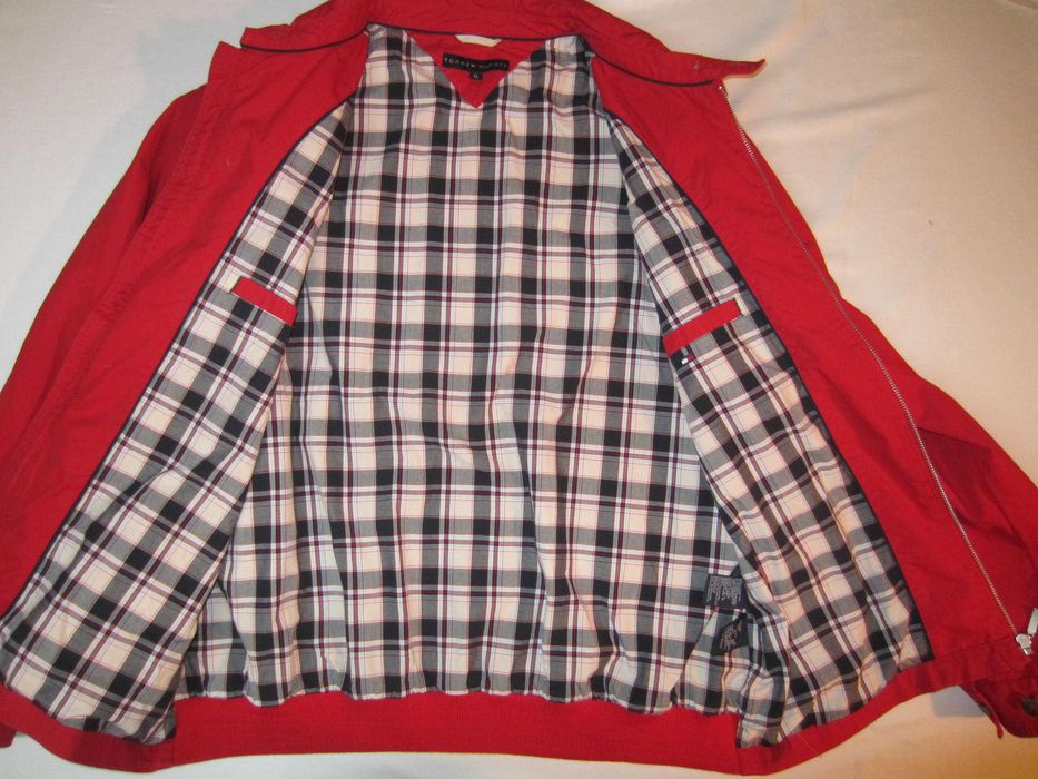 Geaca Tommy Hilfiger, masura XL , 100%Bumbac, stare f.buna