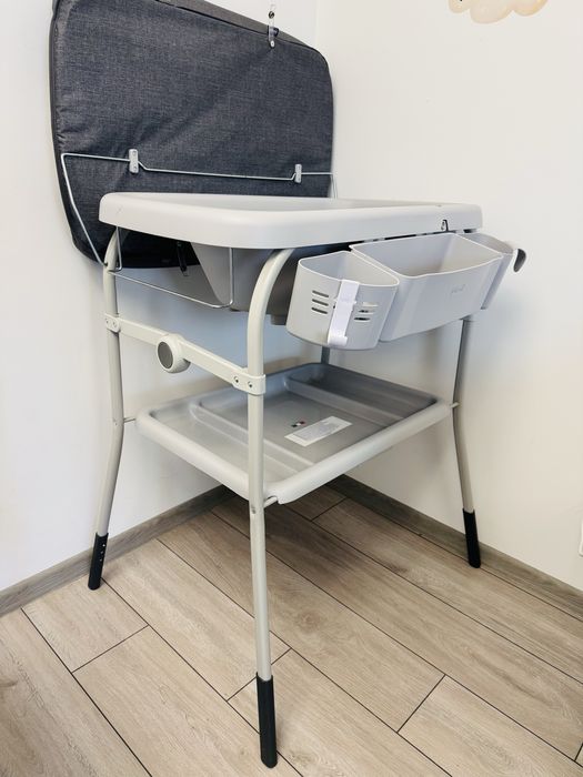 Cădiță cu masă de înfășat Chicco Graphite Melange 0 luni+