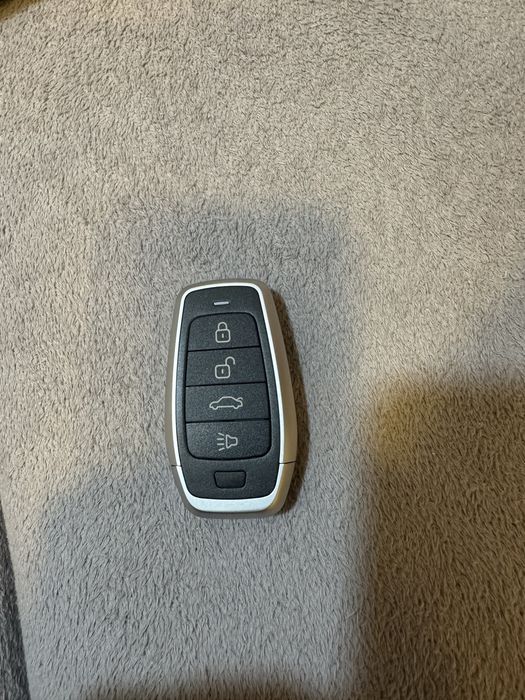 Продам и пропишу универсальные смарт ключи