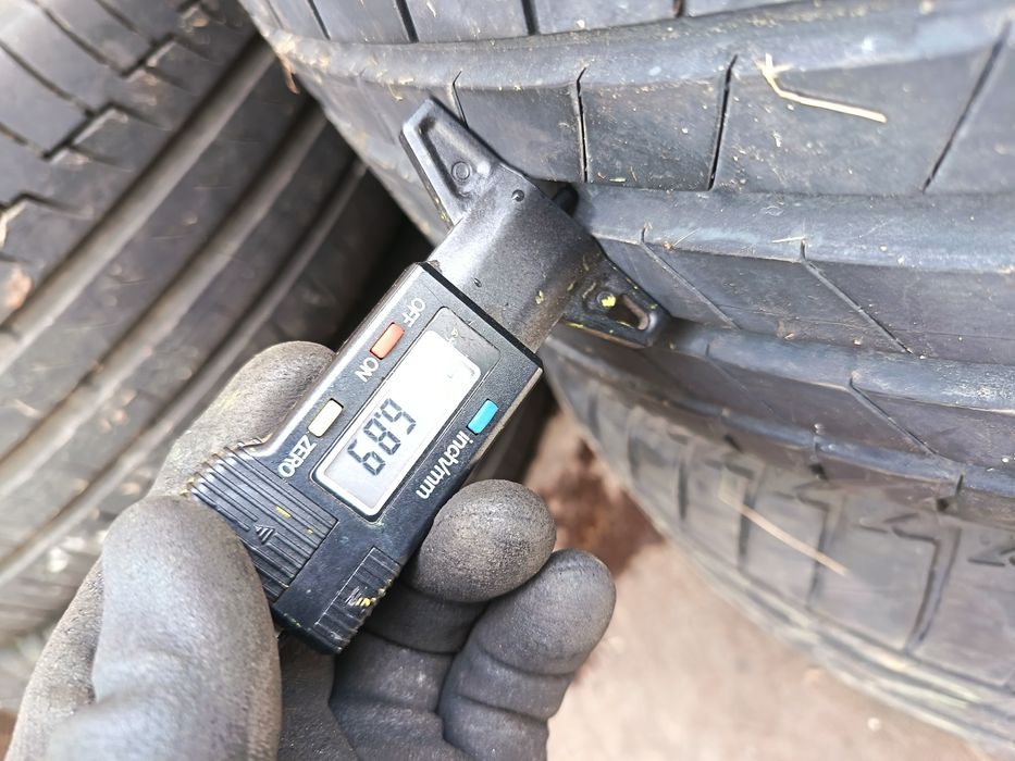 Anvelope vara 225 45 18 Bridgestone runflat 2022 6.8mm