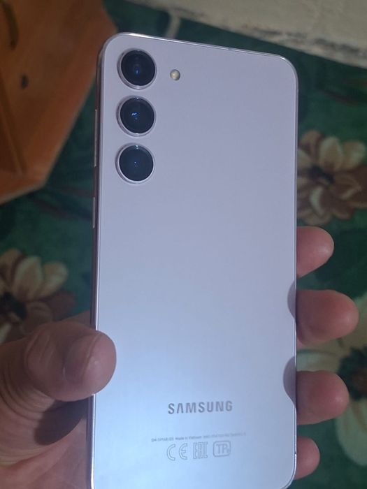 Samsung S23+ телефон