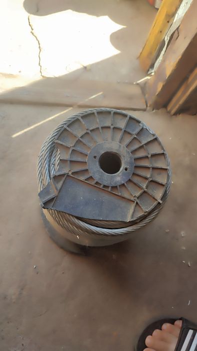 Продаю тросс , 1 метр =350 тг