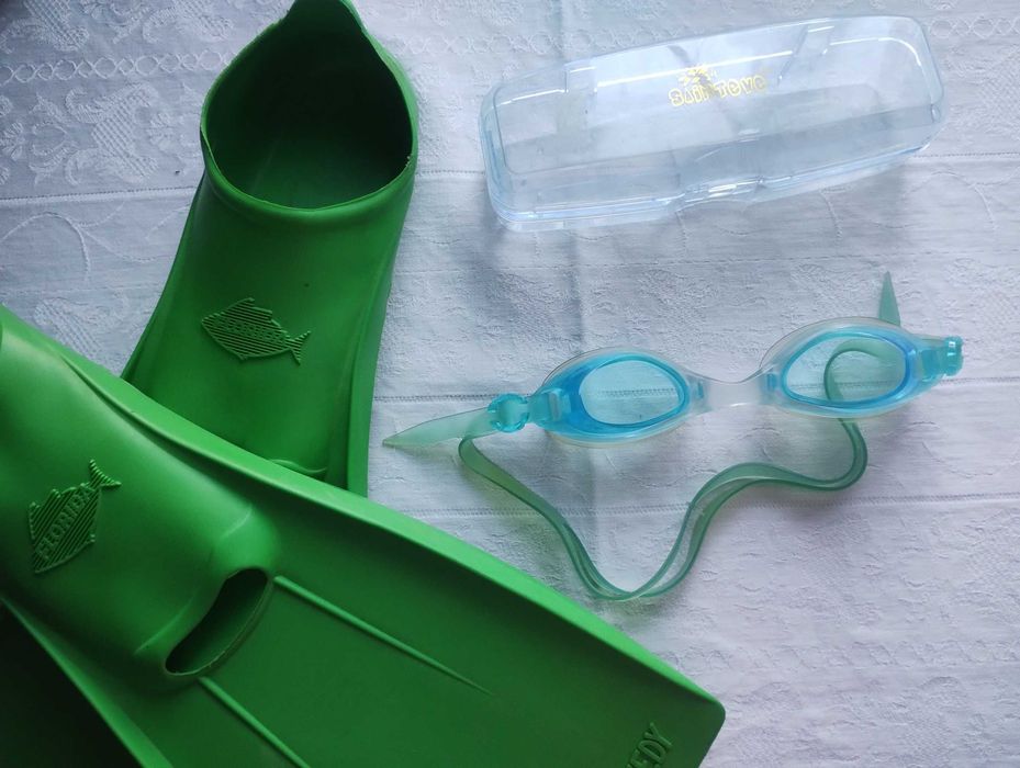 ПЛАВНИЦИ  номер 32-34  + ПОДАРЪК