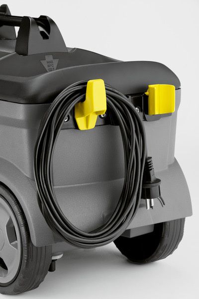 Продам karcher puzzi 10/2