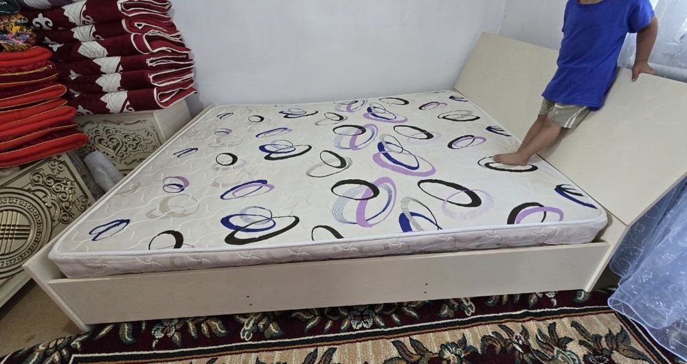 Продам кровать двуспальная