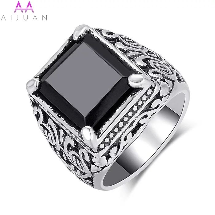 Мужское серебряное кольцо.Перстень.