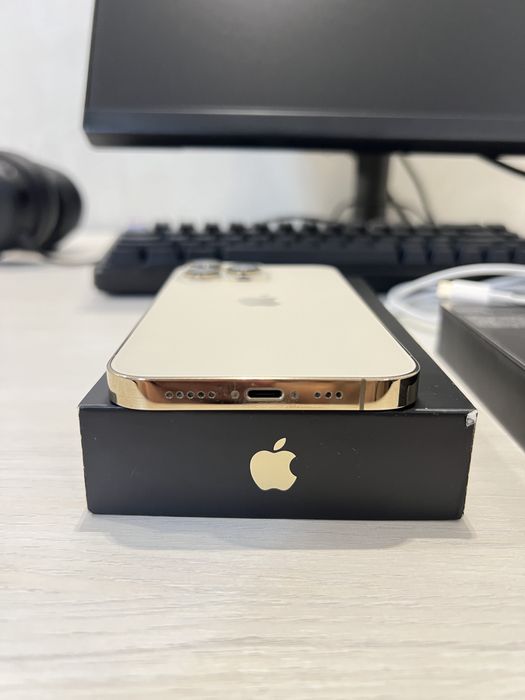 Продам iPhone 13 pro