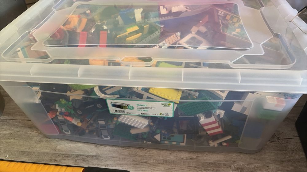 Lego на килограм 18 кг  800евро