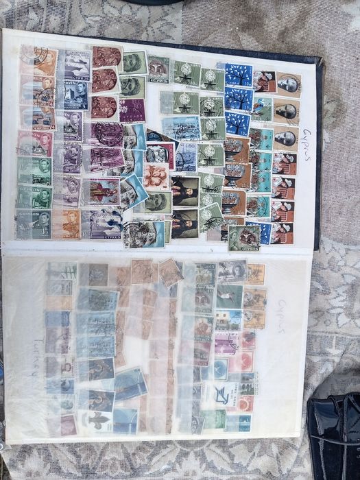 Clasor Timbre Vechi - Colecție Mondială (China, Cipru, Africa, Australia)