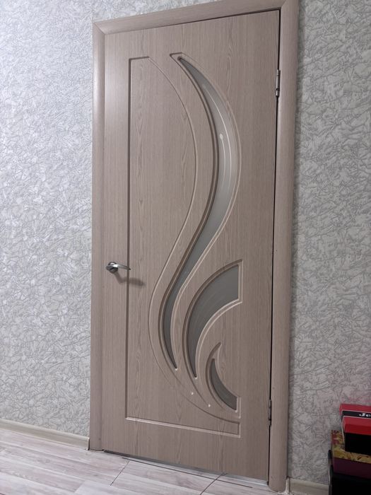 Срочно ПРОДАМ двери межкомнотный