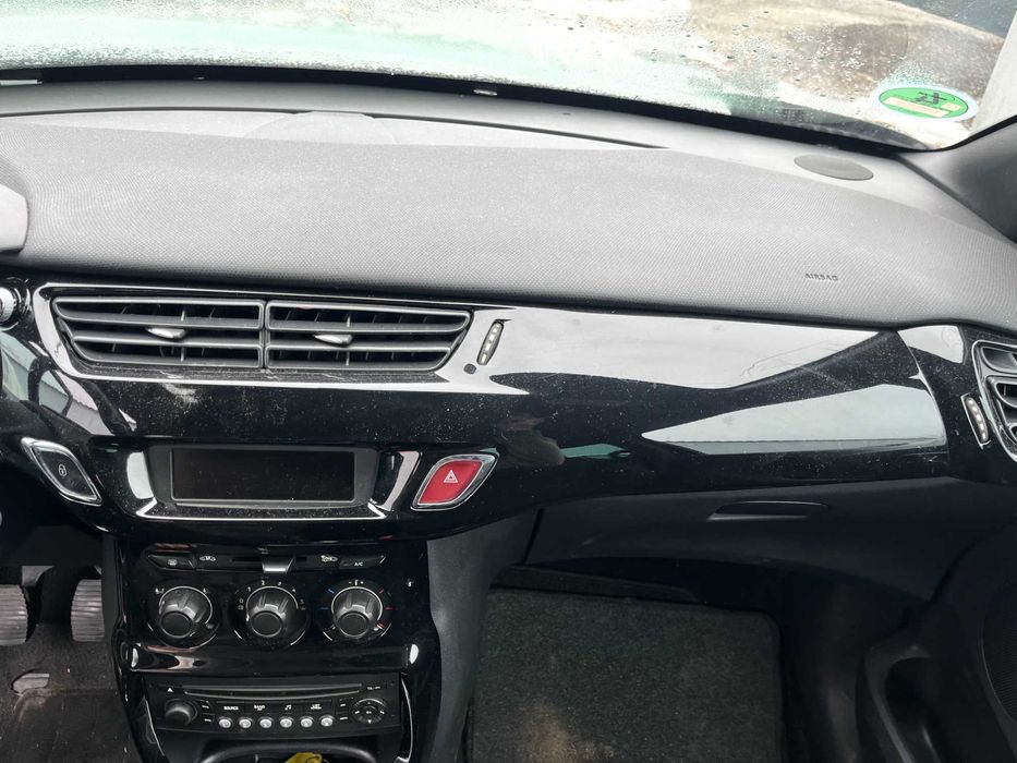 Арматурно табло за Ситроен ДС3 / Citroen DS3