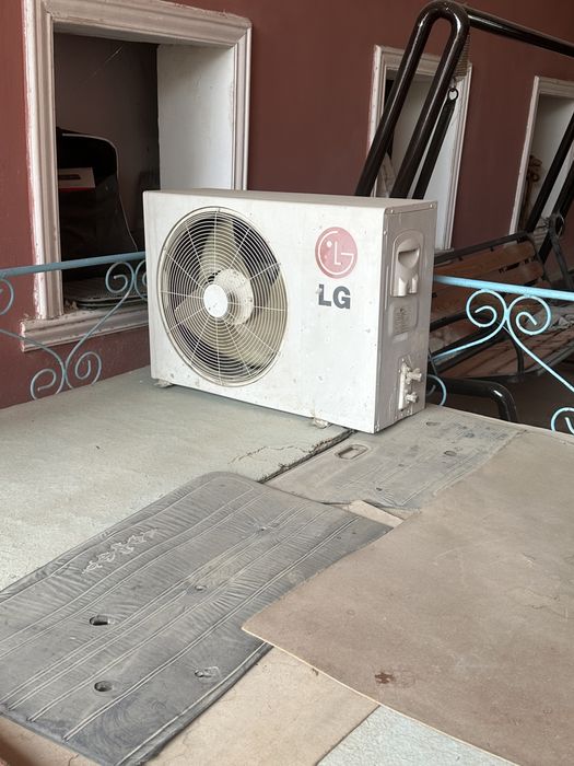 Кондиционер 18лик LG