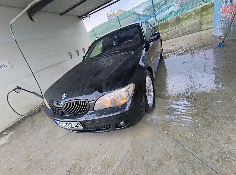 Vând sau schimb Bmw E65