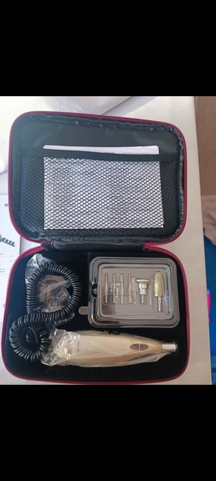 Маникюрно-педикюрный набор Beurer MP60