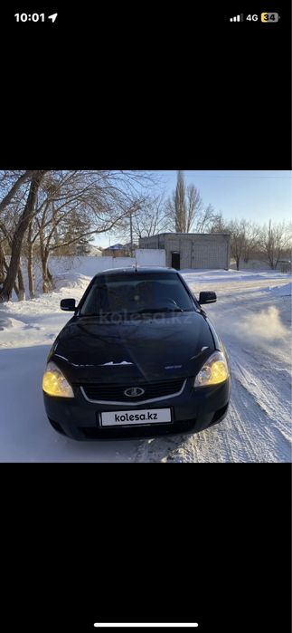 Приора хэтчбек 12год